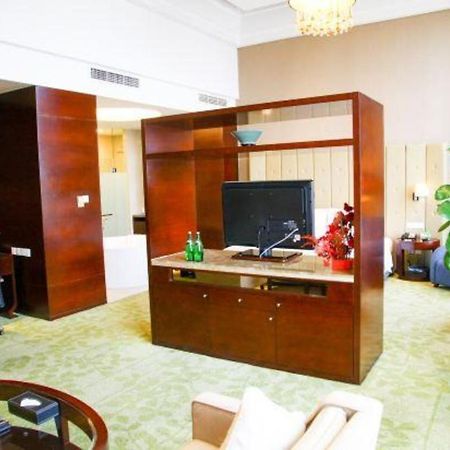 Wenzhou Binhai Grand Hotel Exterior photo
