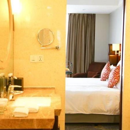 Wenzhou Binhai Grand Hotel Exterior photo